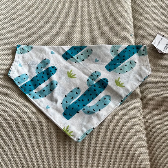 Other - 3/$10 HOST PICK NEW dog cat bandanna collar slider cactus